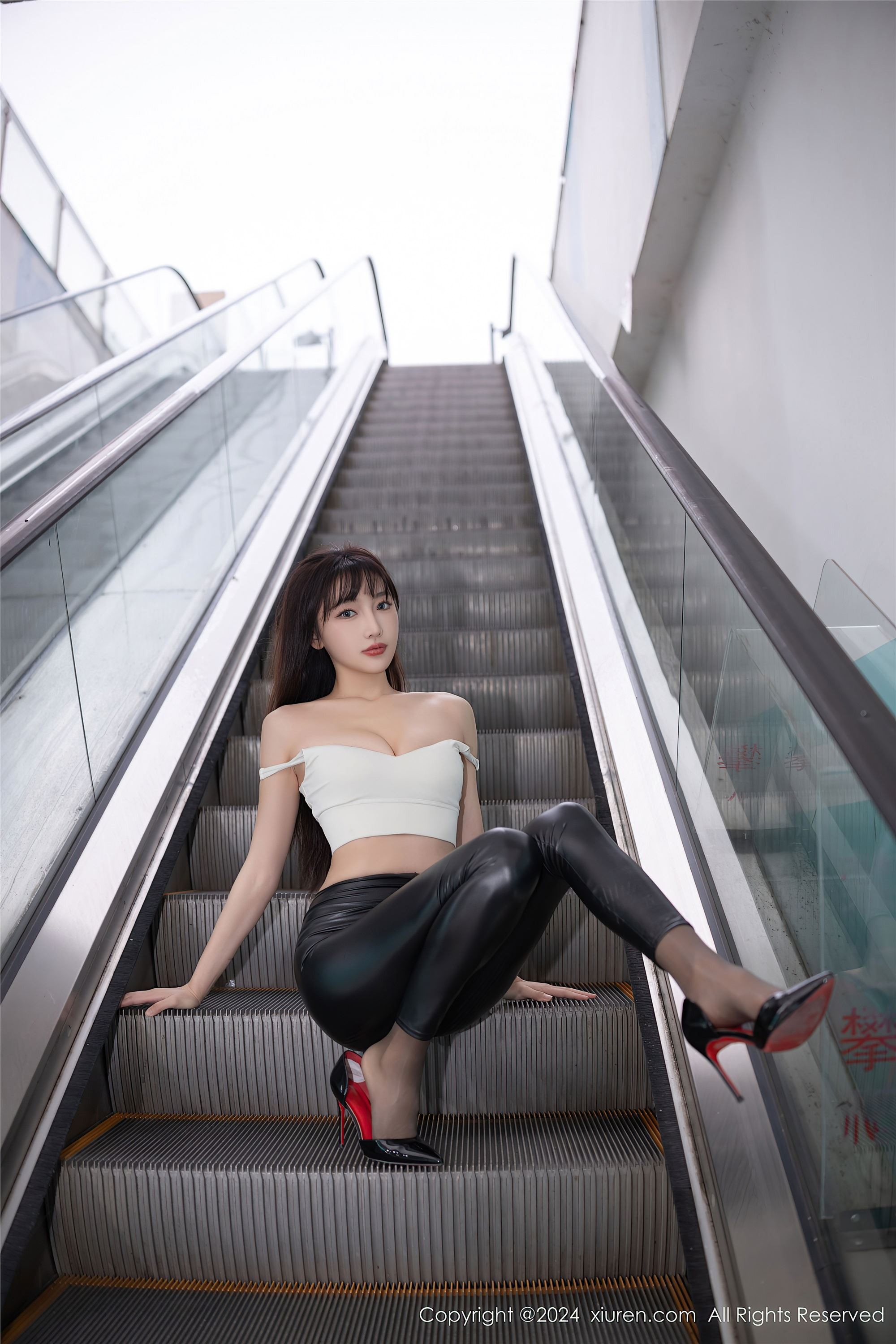 Xiuren秀人网 2024.10.31 NO.9377 陆萱萱